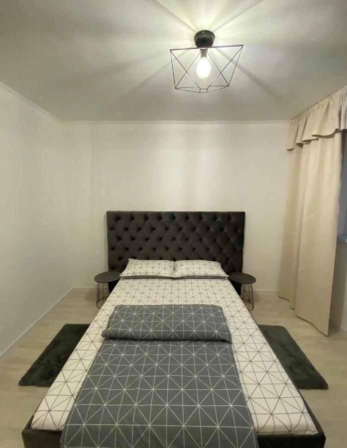 Talina Apartament Nagyvárad Kültér fotó